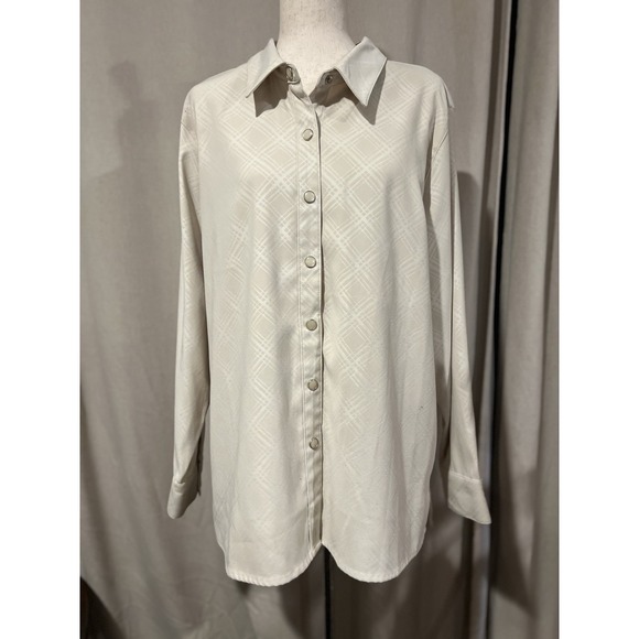 Denim&Co Tops - Denim And Co. Women's Pearl‎ Snap Shirt Xl Cream Color